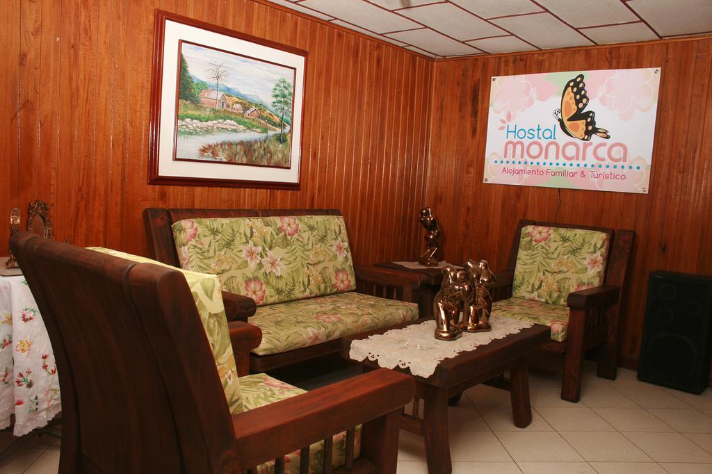 Hostal Monarca Medellín Zewnętrze zdjęcie